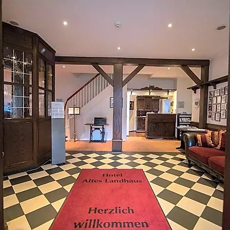 Altes Hotel 3*