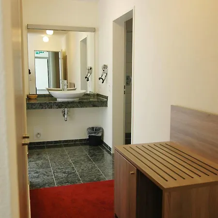 Altes מלון לינגן