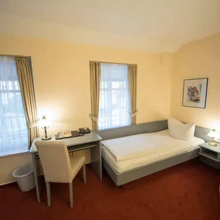 Altes Hotel 3*